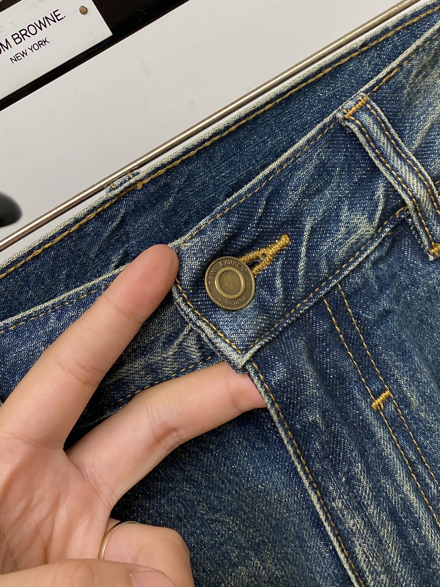 Y*、2026最新品，专柜同步有售，原单狠货，水洗休闲牛仔裤，进口原版水洗弹力面料，舒适有弹性，原版五金辅料装饰logo