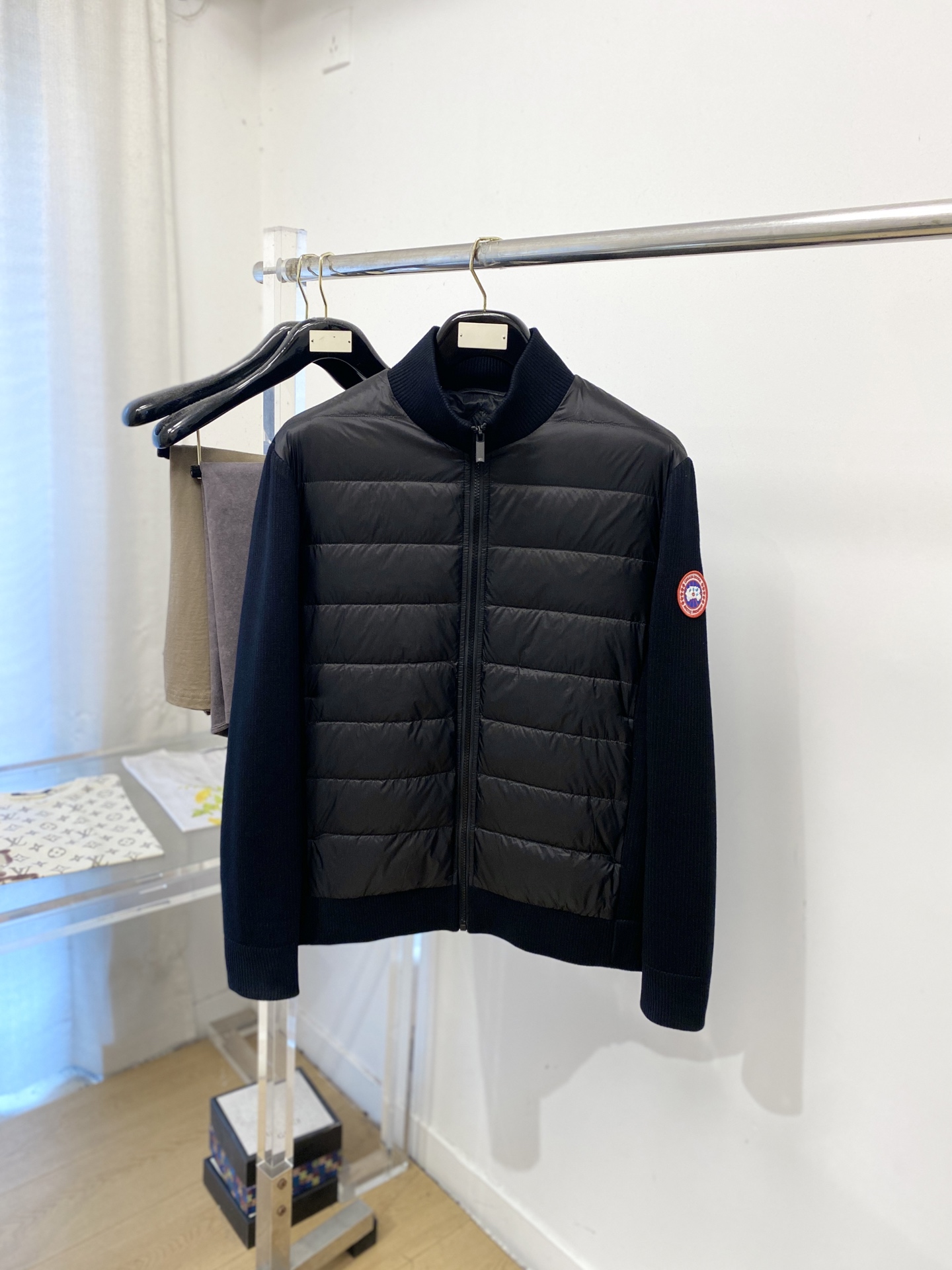 鹅🇨🇦*、2026最新款男士羽绒服、面料柔软舒适 .上身版型超赞 .拉链.辅料都是客供 、进口面料,轻便舒适,保暖有型、 鹅🇨🇦*、2026最新款男士羽绒服、面料柔软舒适 .上身版型超赞 .拉链.辅料都是客供 、进口面料,轻便舒适,保暖有型、