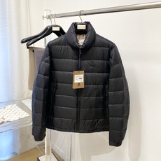 巴*、2026最新款男士羽绒服、面料柔软舒适 .上身版型超赞 .拉链.辅料都是客供 、进口面料,轻便舒适,保暖有型、简单 巴*、2026最新款男士羽绒服、面料柔软舒适 .上身版型超赞 .拉链.辅料都是客供 、进口面料,轻便舒适,保暖有型、简单