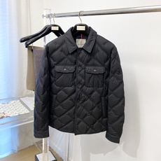 蒙*、2026最新款男士羽绒服、面料柔软舒适 .上身版型超赞 .拉链.辅料都是客供 、进口面料,轻便舒适,保暖有型、简单 蒙*、2026最新款男士羽绒服、面料柔软舒适 .上身版型超赞 .拉链.辅料都是客供 、进口面料,轻便舒适,保暖有型、简单