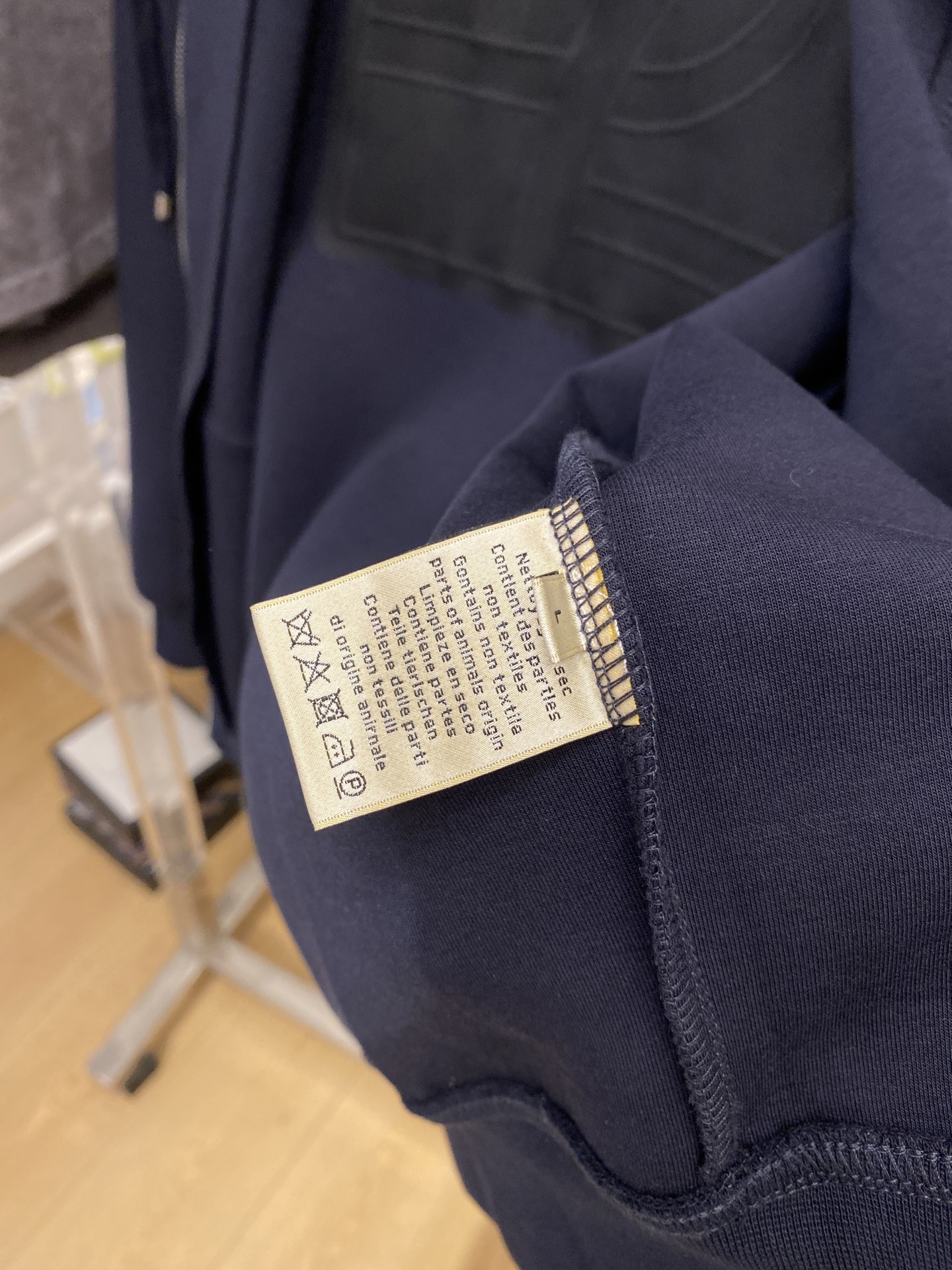 爱*、2026新品卫衣外套，时尚帅气，简约百搭款，后背精致刺绣图案logo，定制原版面料，不仅挺括，保持潮流的廓形，又穿