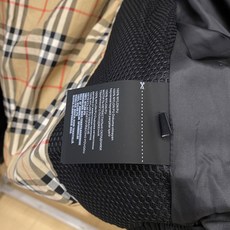  巴*、2026最新款男士羽绒服、面料柔软舒适 .上身版型超赞 .拉链.辅料都是客供 、进口面料,轻便舒适,保暖有型、  巴*、2026最新款男士羽绒服、面料柔软舒适 .上身版型超赞 .拉链.辅料都是客供 、进口面料,轻便舒适,保暖有型、