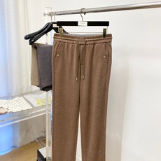 B*、2026最新品,时尚休闲套装,顶级原版面料打造,穿着舒适,吸湿性透气性都非常良好,色牢度超高!无论内搭还是外穿都非 B*、2026最新品,时尚休闲套装,顶级原版面料打造,穿着舒适,吸湿性透气性都非常良好,色牢度超高!无论内搭还是外穿都非