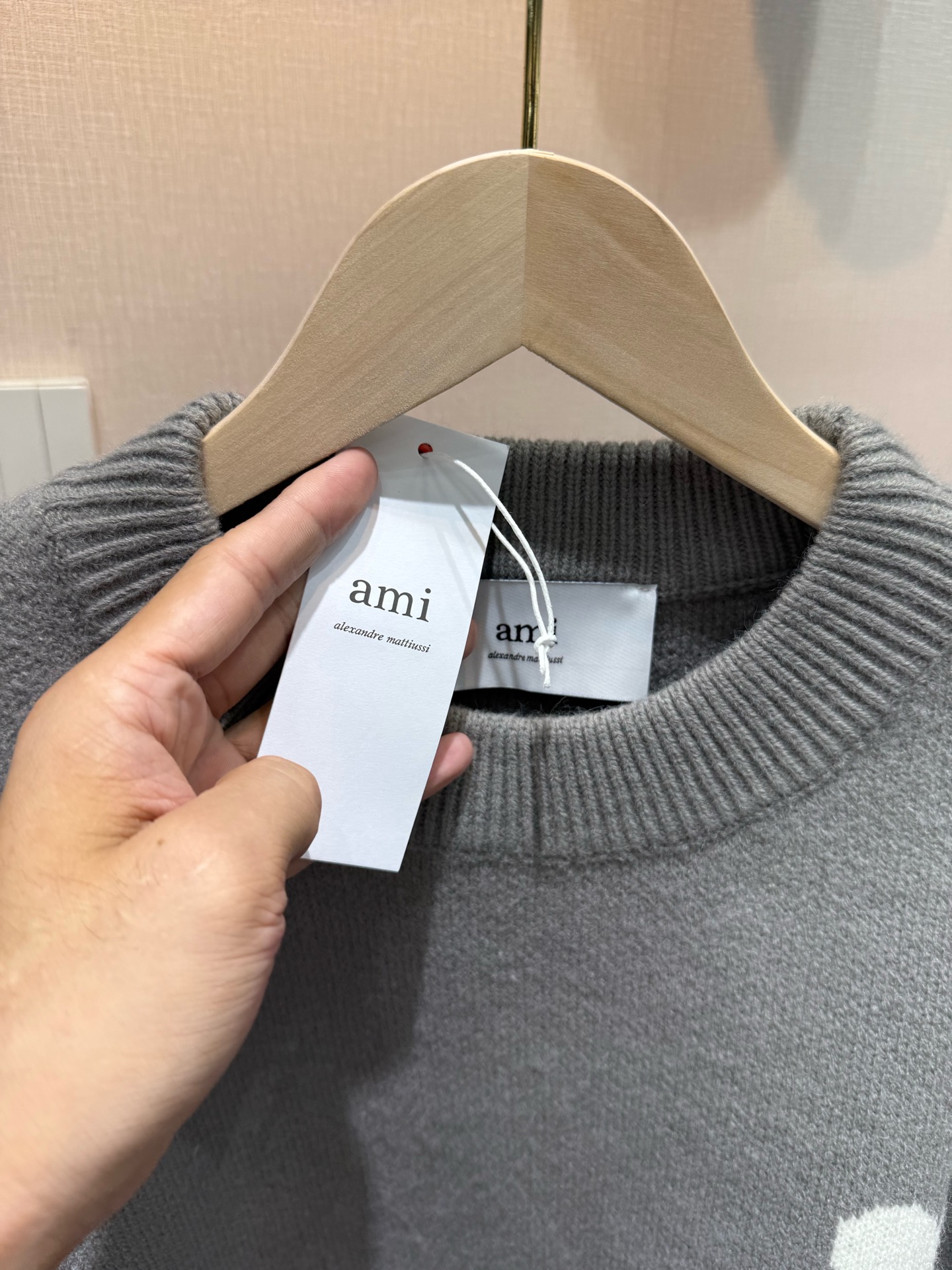 AMI Sweater - Comprehensive 3
