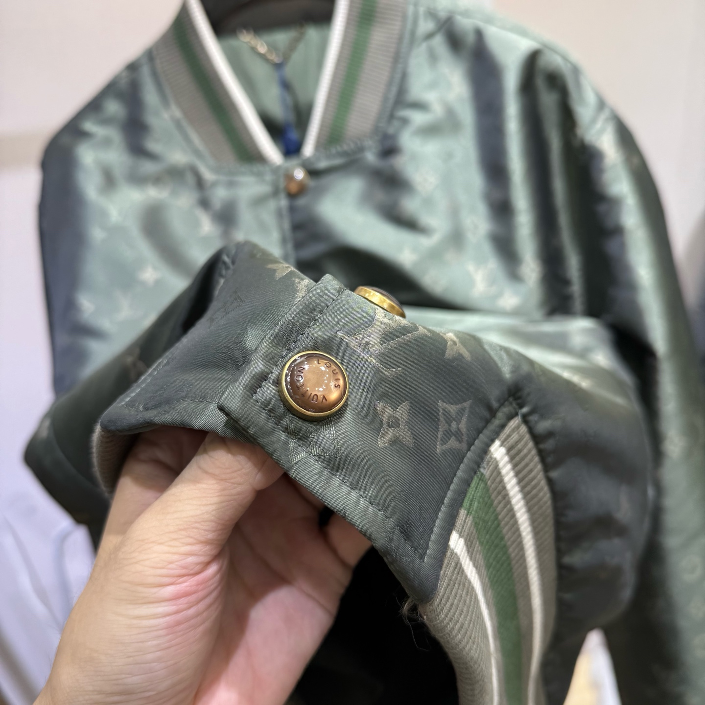 Louis Vuitton Padded Jacket - Comprehensive 4