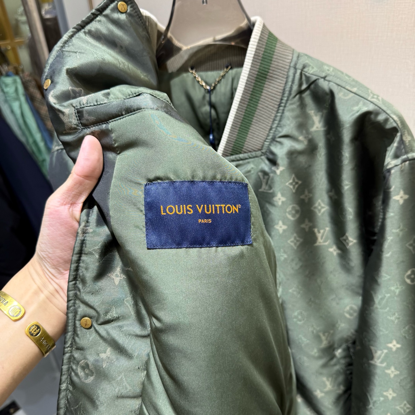 Louis Vuitton Padded Jacket - Comprehensive 7