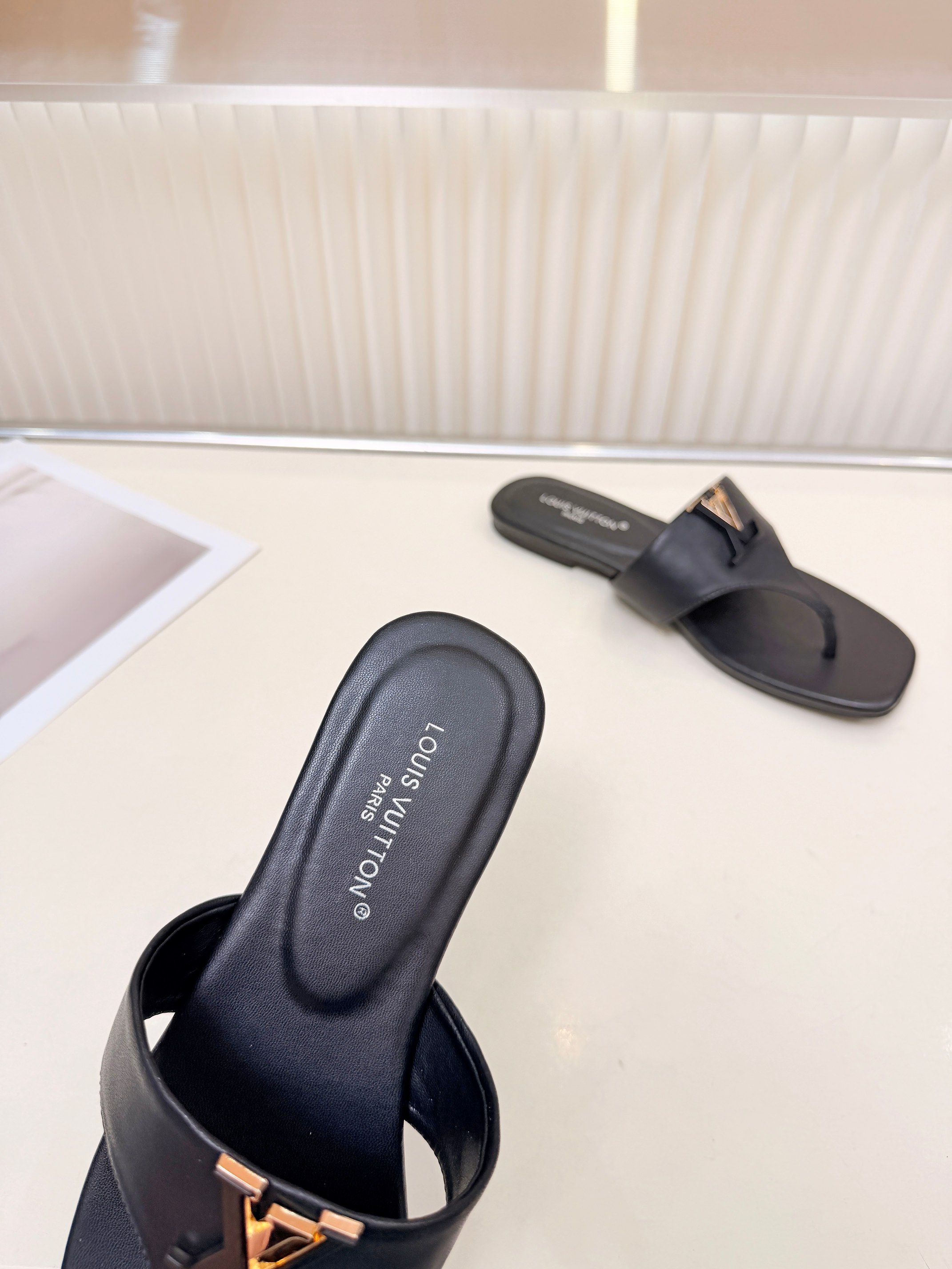 Louis Vuitton Women Shoes