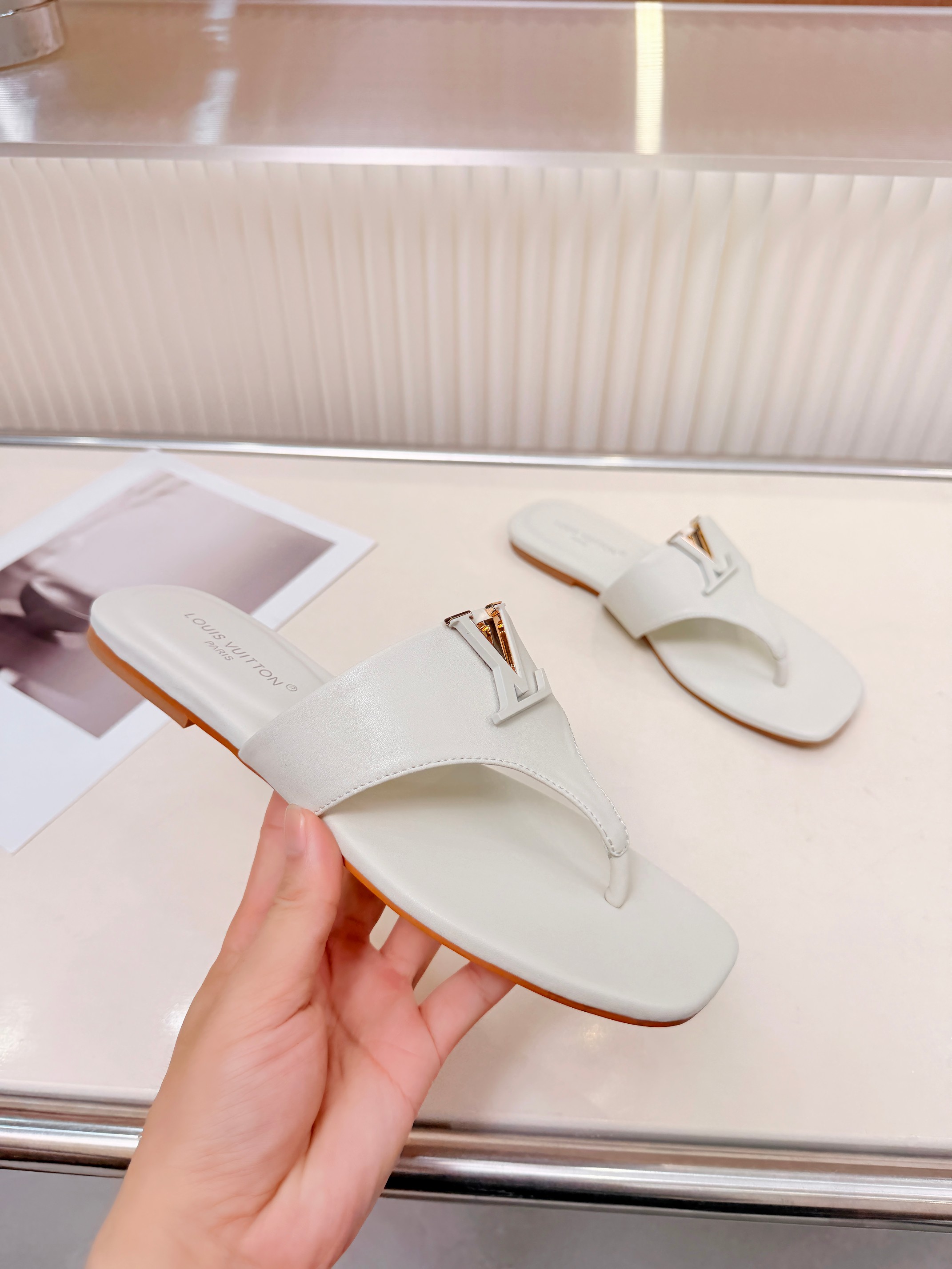 Louis Vuitton Women Shoes