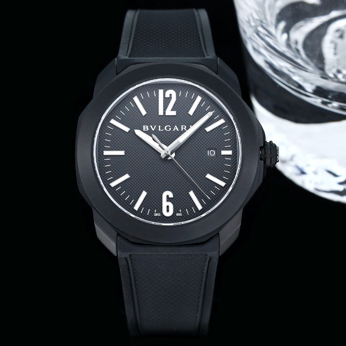 NO:385103,BVLGARI OCTO series New Japan Citizen, non-round and square, but perfectly combines two geometric shapes to create the most recognizable octagonal design Noble and domineering 316L stainless steel case Rubber strap Quick disassembly strap Super blue moonlight Size 41*10mm is a story, it is more legendary, bottega veneta, bvlgari, bvlgari19860909BVLGARI 宝格丽 OCTO系列 全新日本西铁城 非圆非方 而是将两种几何造型完美糅合,打造出最具辨识度的八角形设计 高贵霸气 316L精钢表壳 橡胶表带 快拆表带 超强蓝月光 尺寸41*10mm遇见既是故事 拥有更显传奇,,bottega veneta,bvlgari,bvlgari,Watch