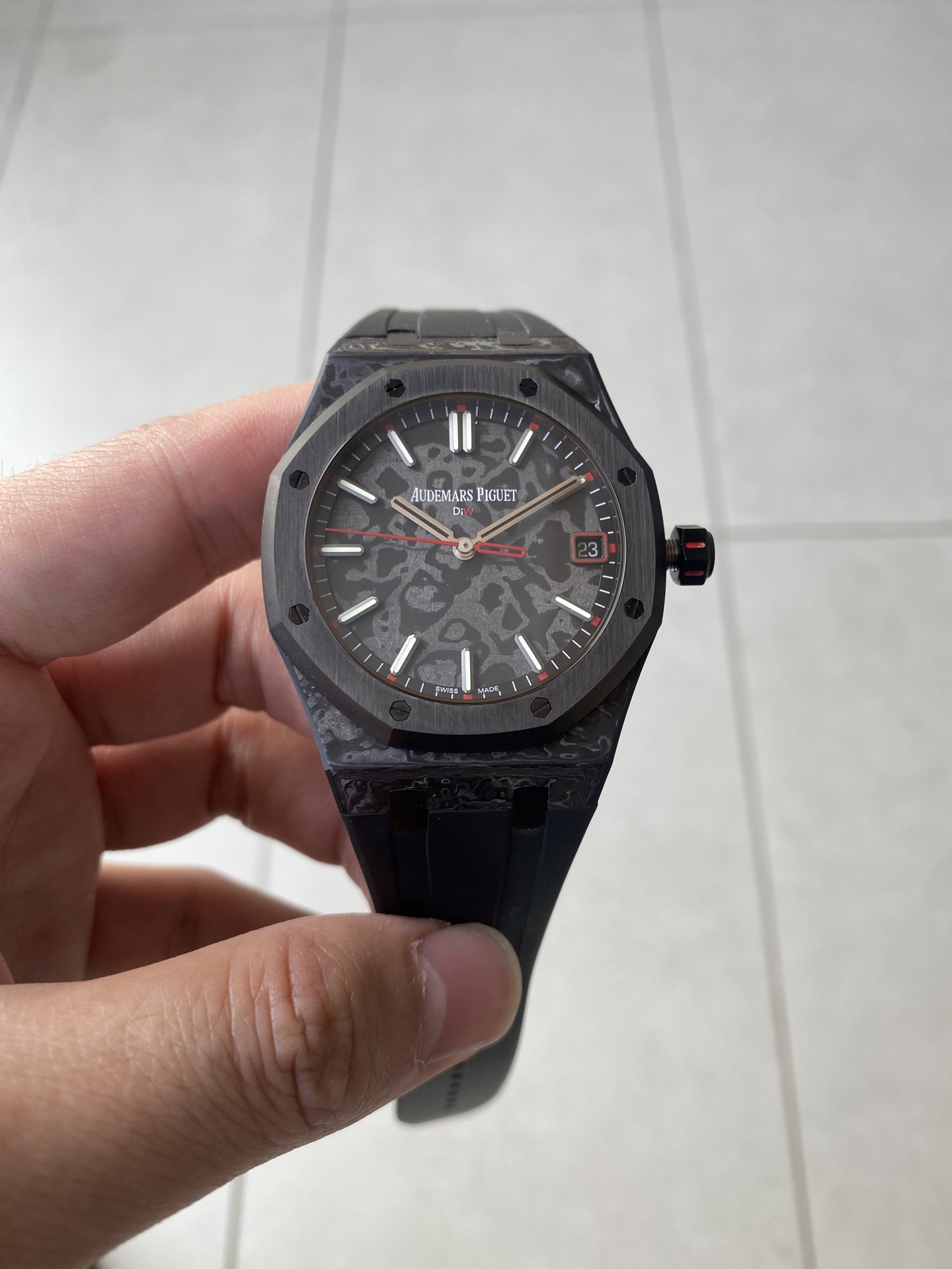 NO:641211,Royal Oak 15500 DiW 4302 integrated movement SEEDSTER Chinese red,19860909Royal Oak 15500 DiW 4302 一体机芯 SEEDSTER 中国红,,Watch