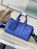 Louis Vuitton LV Keepall Tassen handtassen Blauw Taurillon Stof M23129