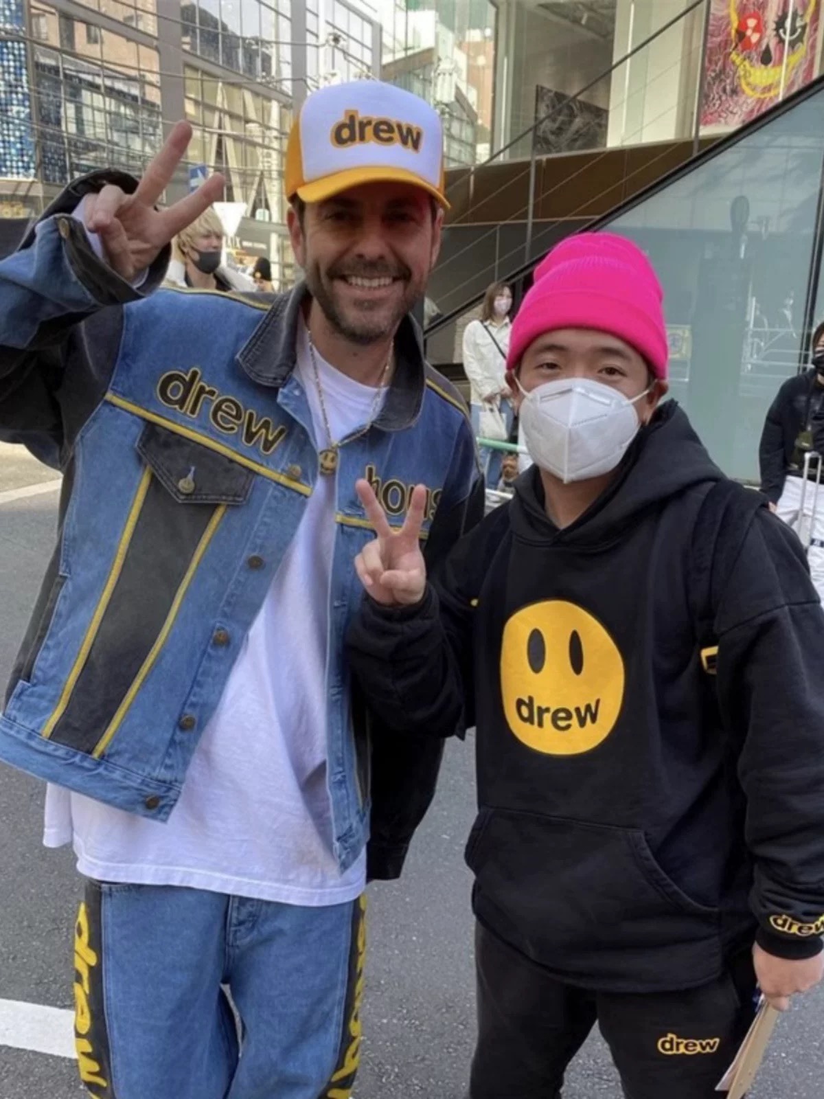 Limited Edition Drew House Cowboy Jacket: Unique Style with Smiling Face Embroidery - 图片 4