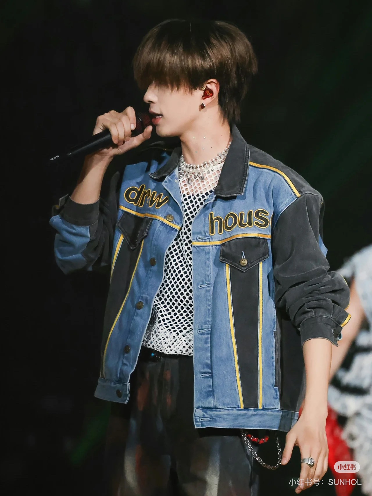 Limited Edition Drew House Cowboy Jacket: Unique Style with Smiling Face Embroidery - 图片 7