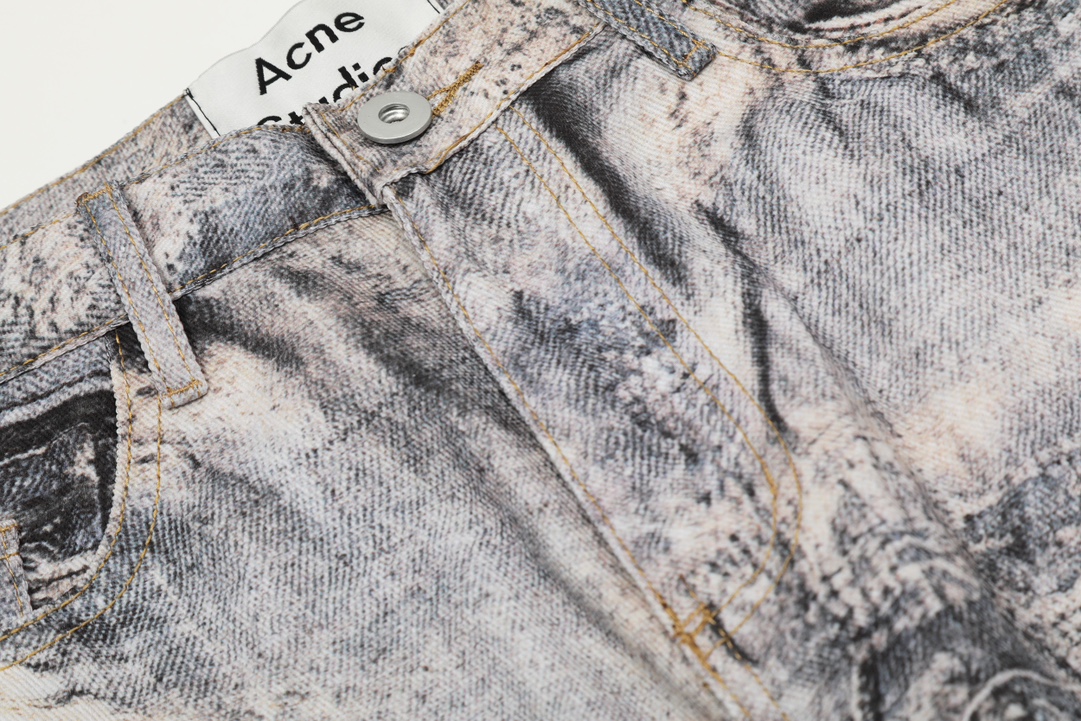 AC-Style 1981 Retro 3D Jeans: Ink-Scratched, Laser-Cut, High Detail. - 图片 5
