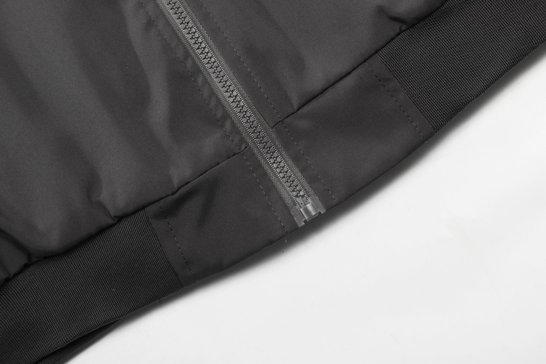 KL#8110 Cotton Trainers: Stylish, Warm Jackets with Classic Design and Versatile Style - 图片 9