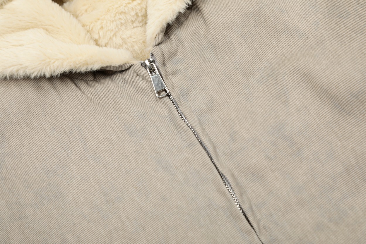 Detroit Sculptor’s Cotton Fur Collar Coat: Classic, Comfy, Timeless Fashion Piece - 图片 8