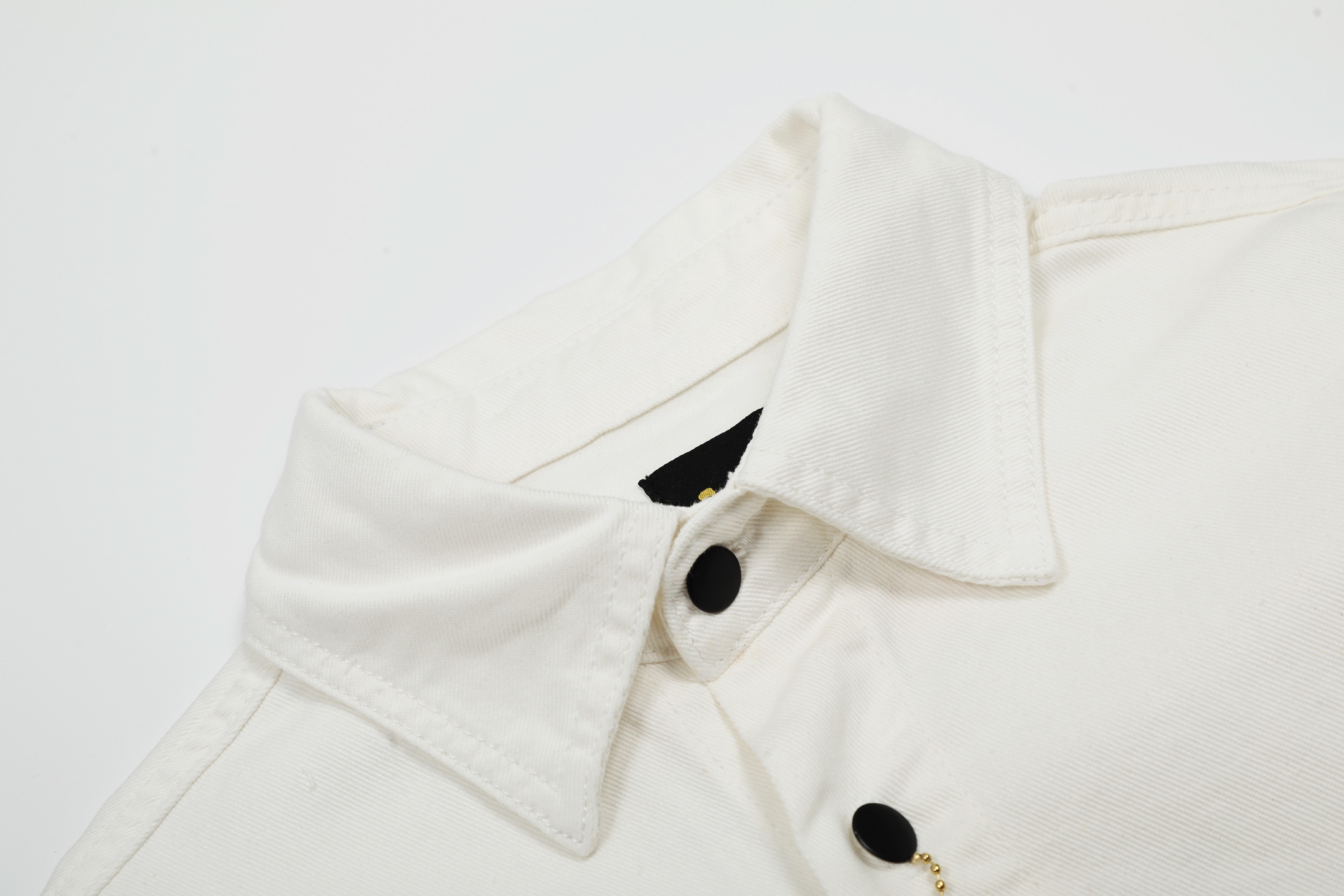 Justinby’s Drew House Cowboy Shirt: Unique Design with High Street Appeal - 图片 4