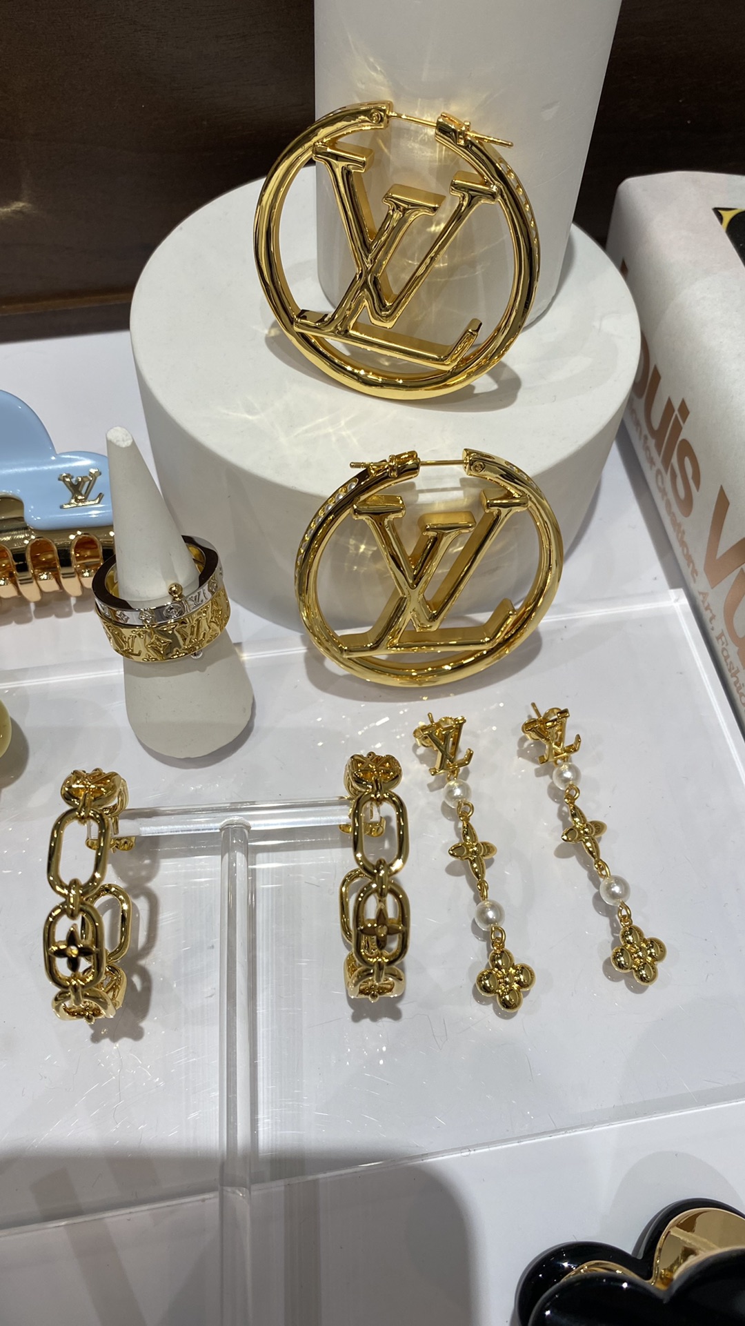 Louis Vuitton Jewelry Earring Openwork
