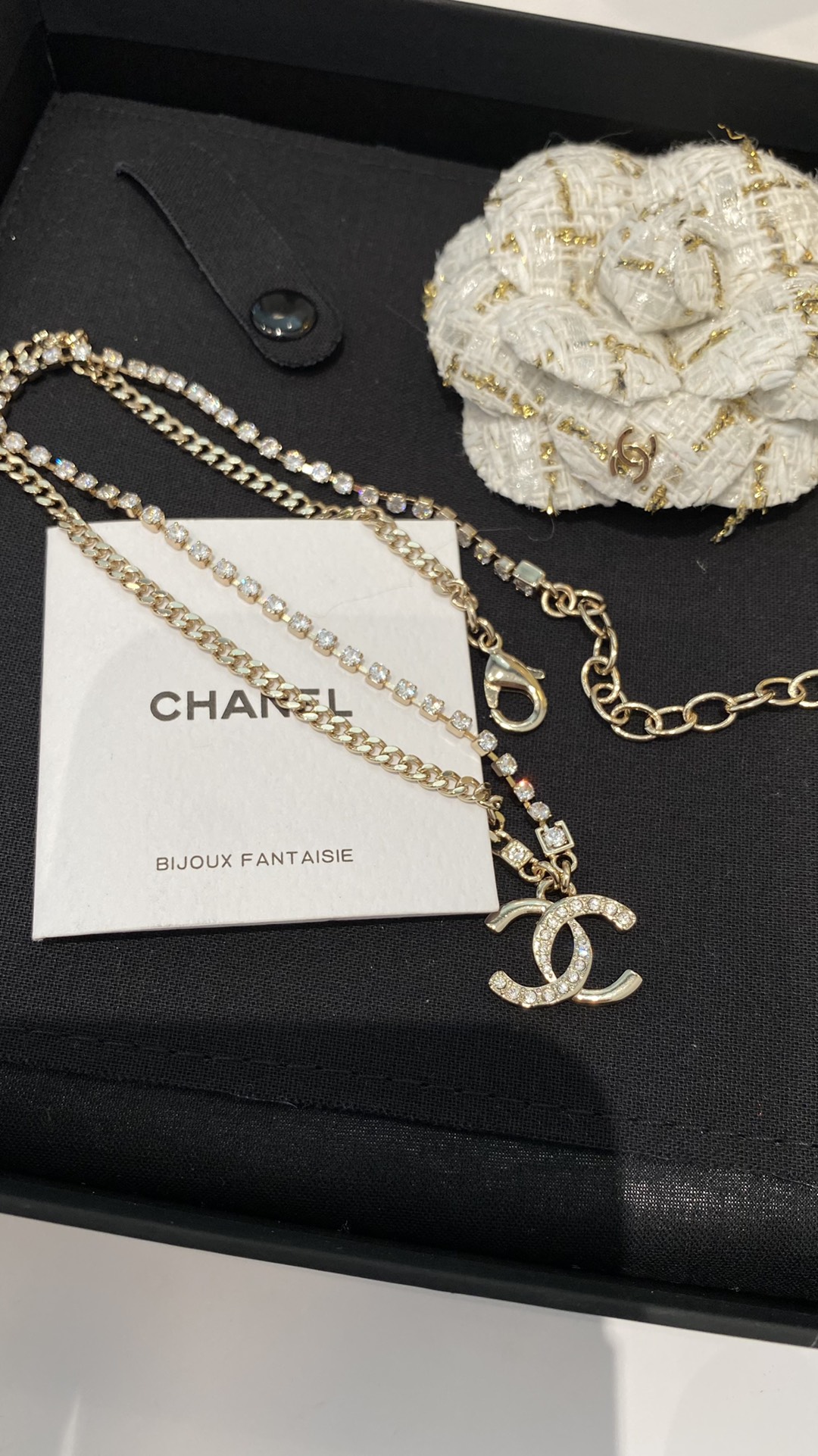 Chanel 24P 浅金色晶钻项链 6