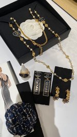 Chanel Jewelry Necklaces & Pendants Blue Denim