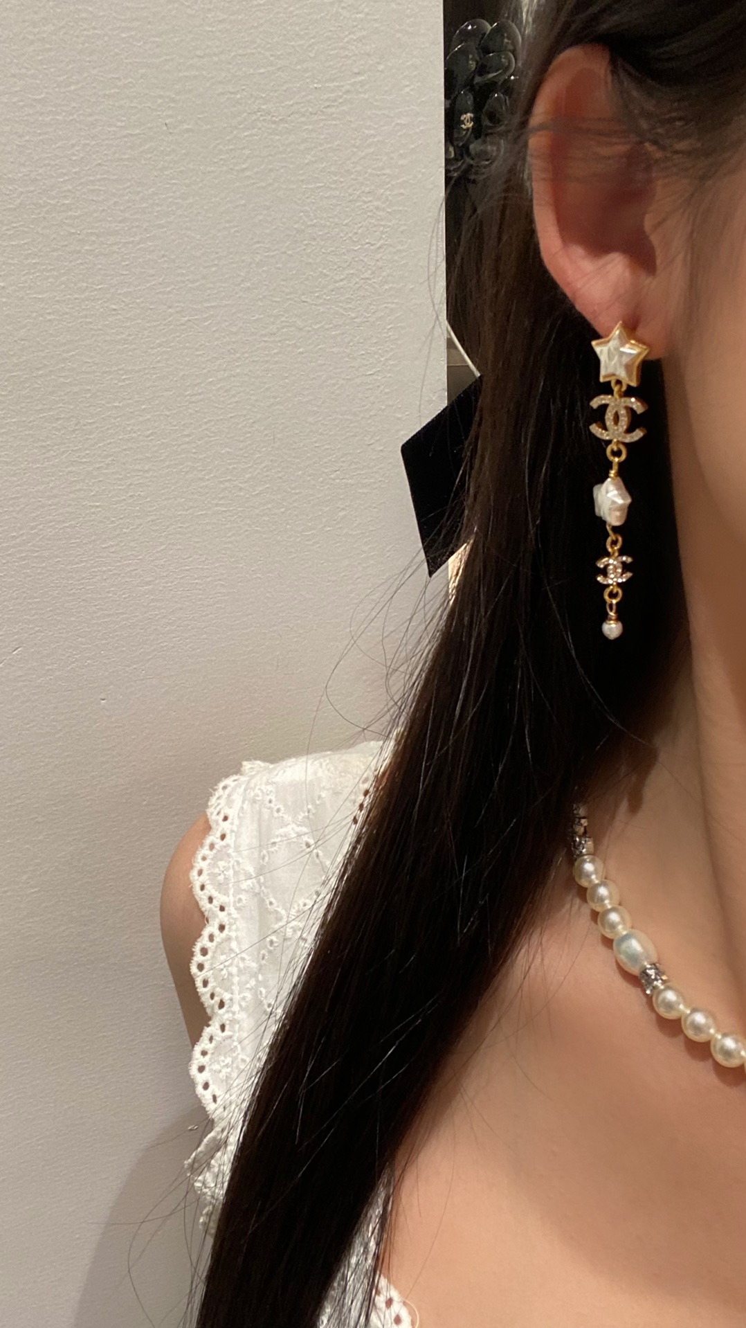 Chanel Jewelry Earring White