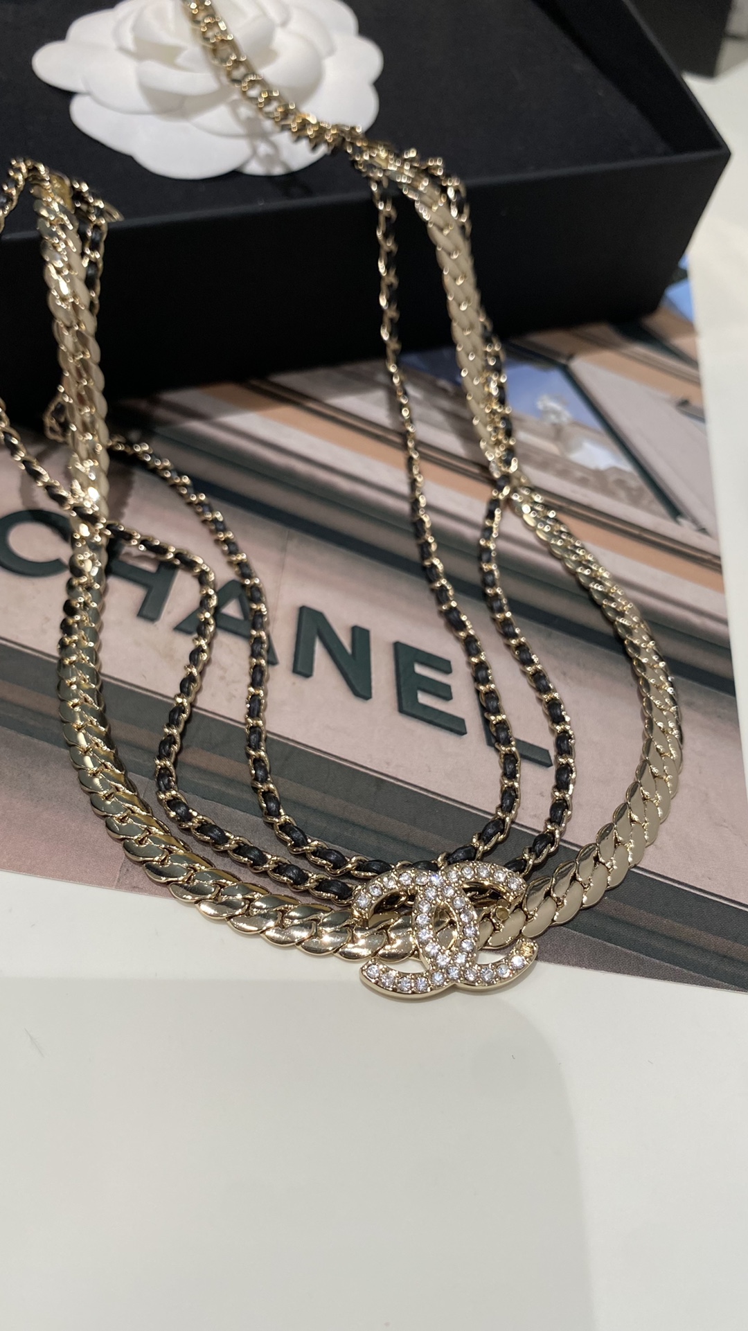 Chanel Jewelry Necklaces & Pendants sell Online