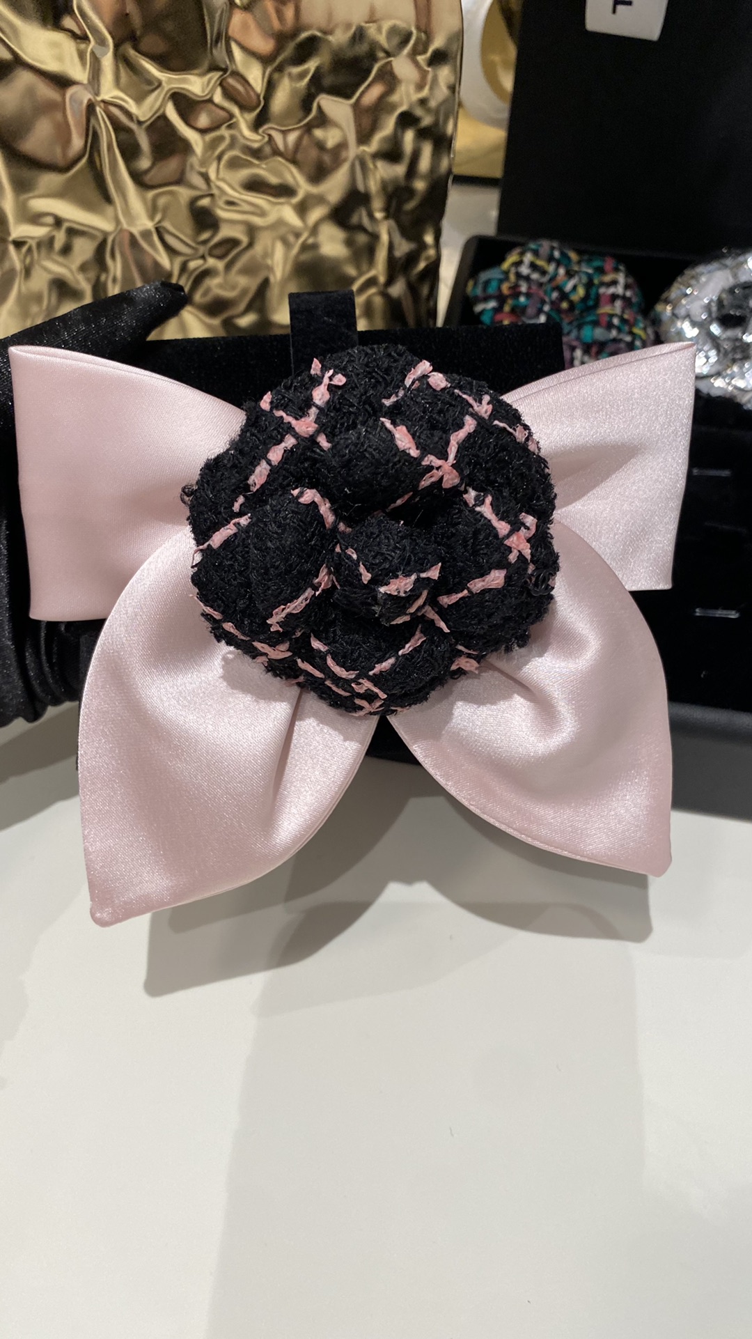 Best Wholesale Replica
 Chanel Jewelry Brooch Black Pink