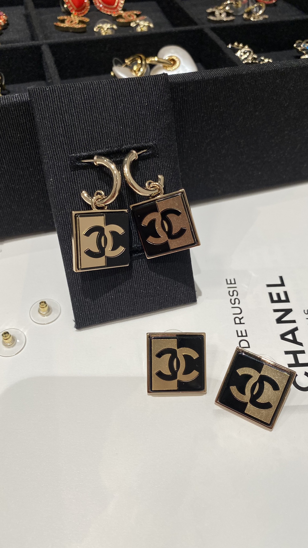 Chanel AAAAA+
 Jewelry Earring Black Resin