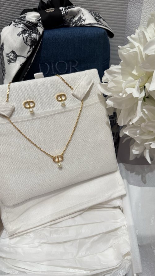Dior Gold CD Letter Pearl Necklace Earrings Set, Delicate Chic Design 1 Dior Gold CD Letter Pearl Necklace Earrings Set, Delicate Chic Design