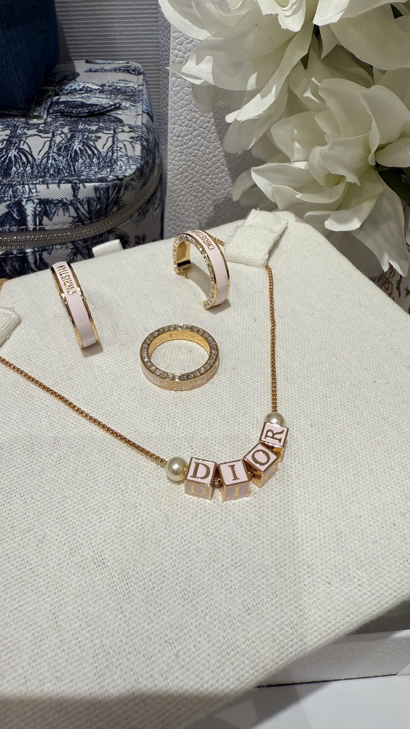 디올 목걸이 60431 Dior Necklace