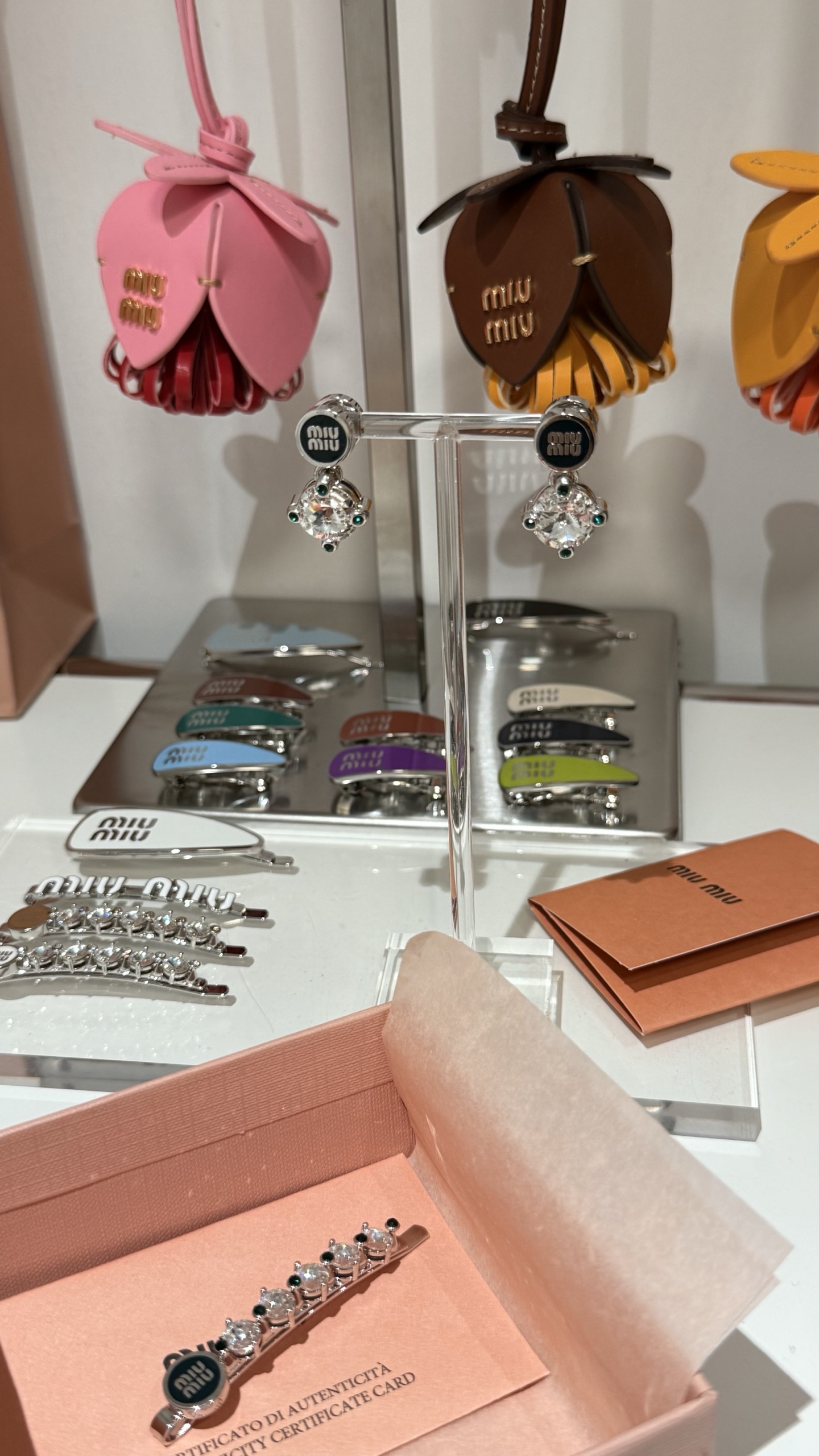 미우미우 귀걸이 135624 Miu Miu Earrings 썸네일 이미지