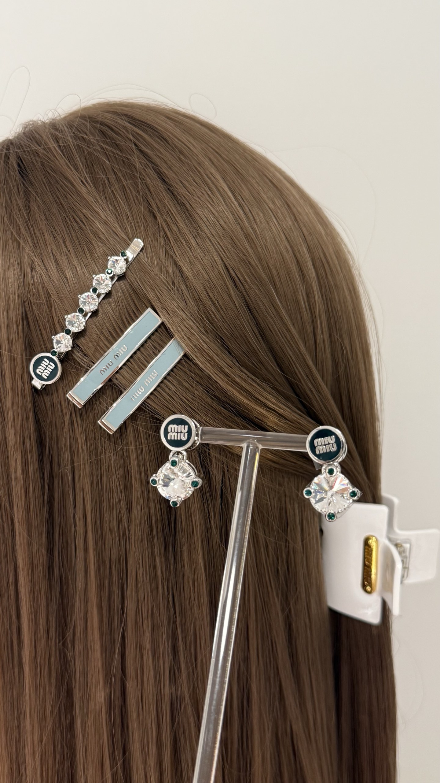 미우미우 귀걸이 135624 Miu Miu Earrings 썸네일 이미지