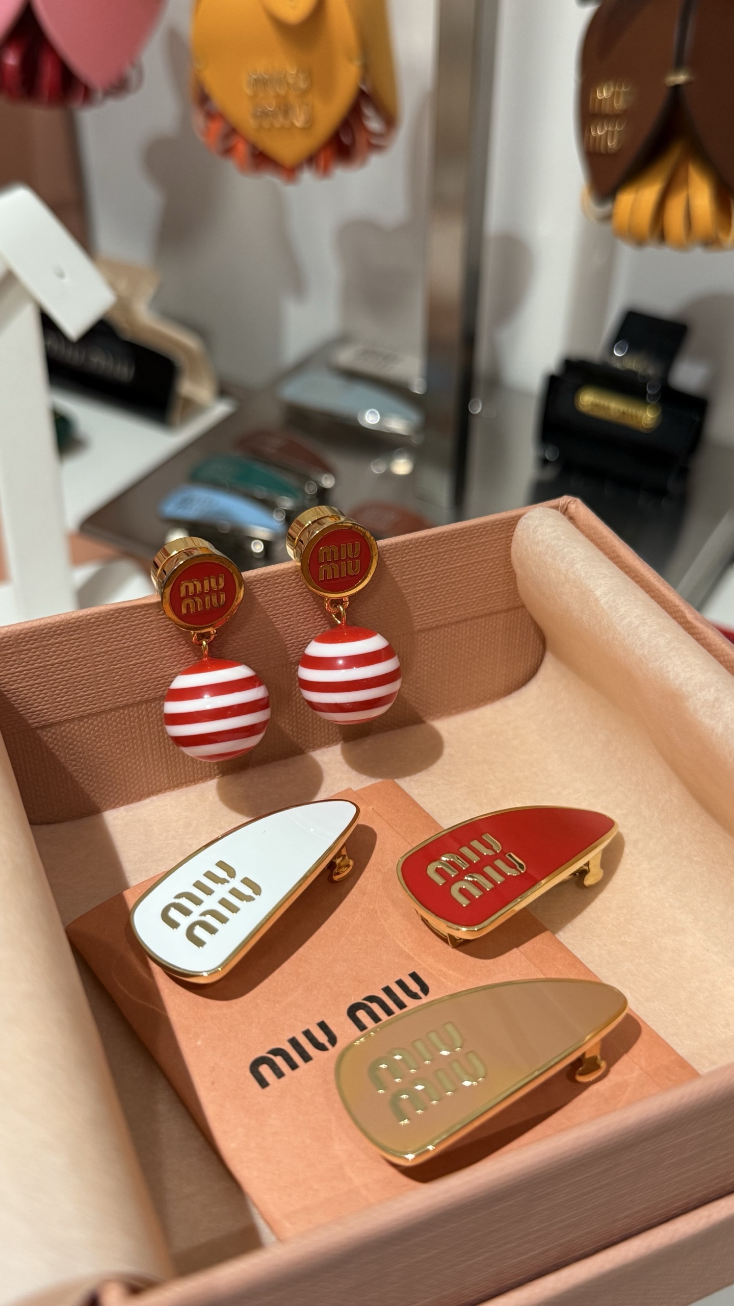 미우미우 귀걸이 61218 Miu Miu Earrings