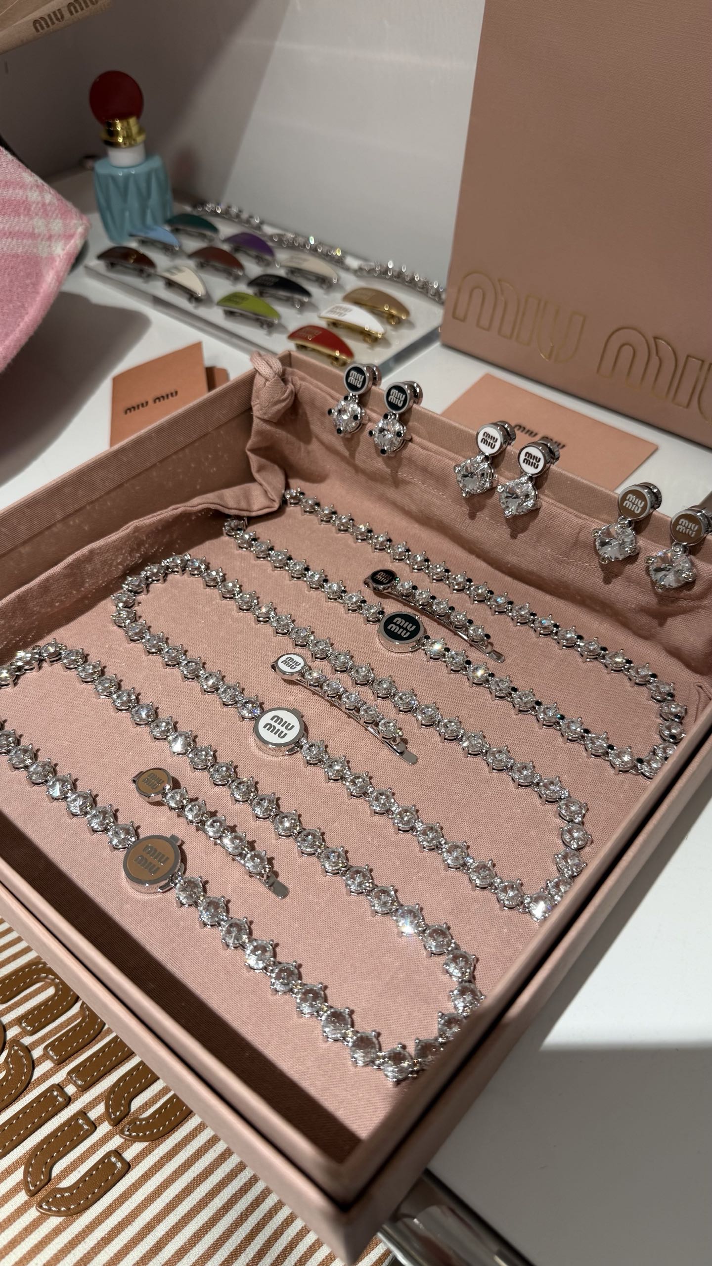 미우미우 목걸이 135617 Miu Miu Necklace 썸네일 이미지