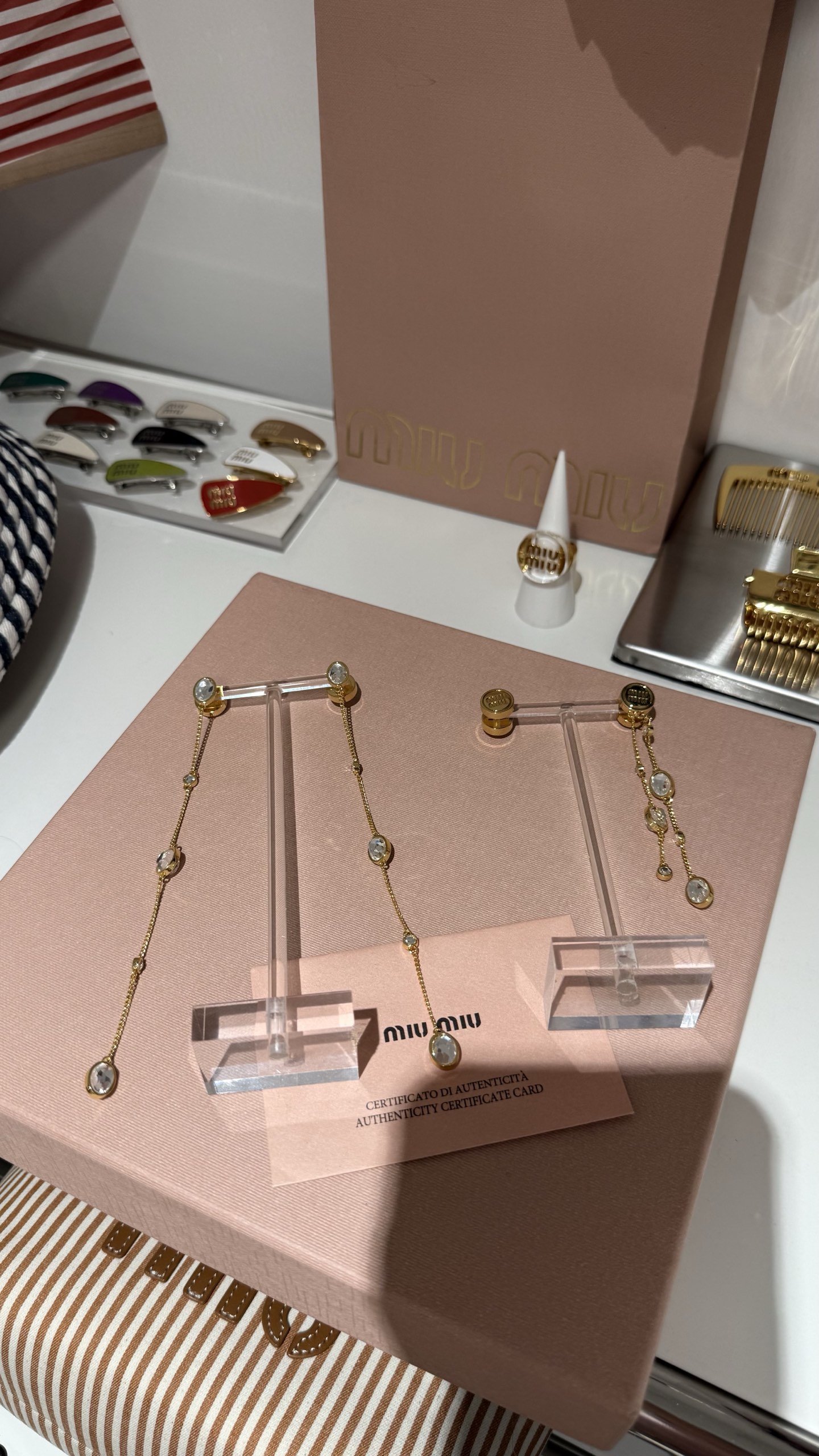 미우미우 귀걸이 135621 Miu Miu Earrings 썸네일 이미지
