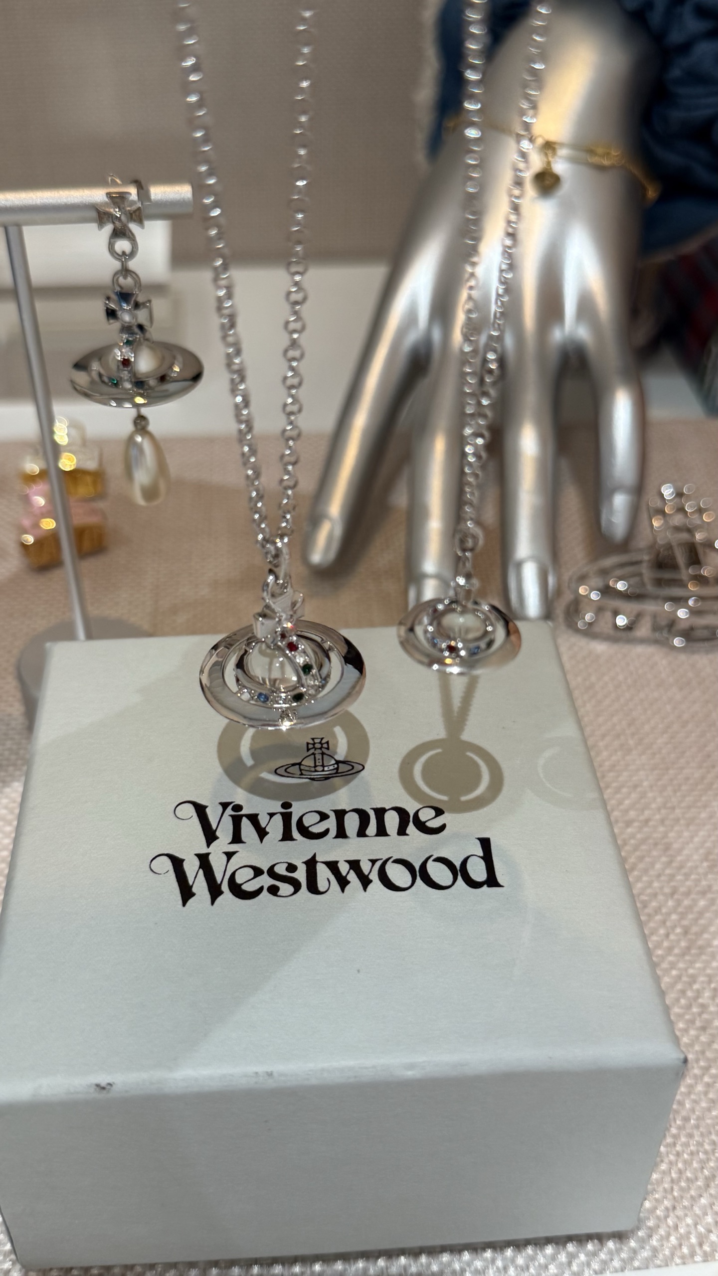 비비안웨스트우드 목걸이 64967 Vivienne Westwood Necklace