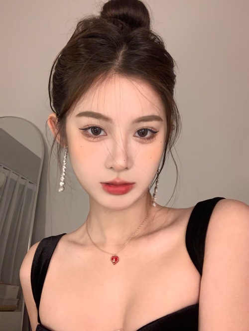 Vivienne Westwood Red Heart Gold Saturn Silver Chain Necklace, Elegant Jewelry 1 Vivienne Westwood Red Heart Gold Saturn Silver Chain Necklace, Elegant Jewelry