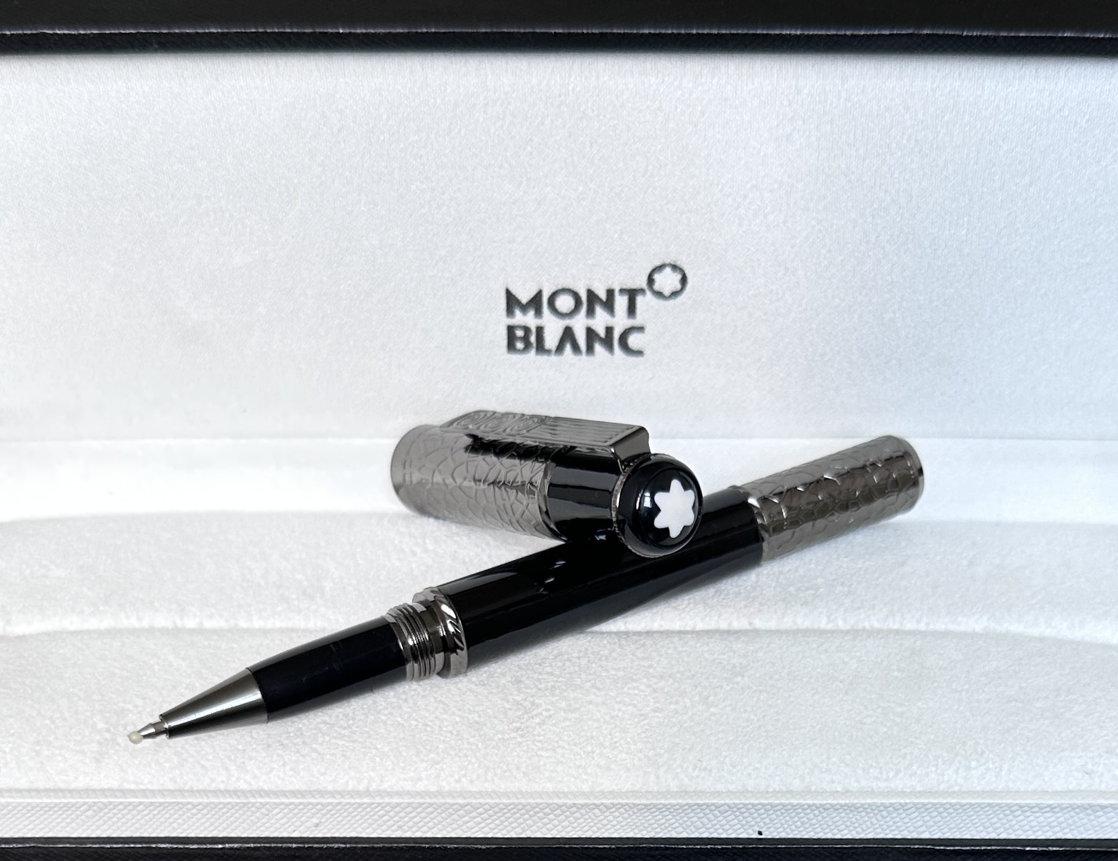 “Mont Blanc Signature Pen: Unique Design, Luxury Quality, Special Price Offer” - 图片 9