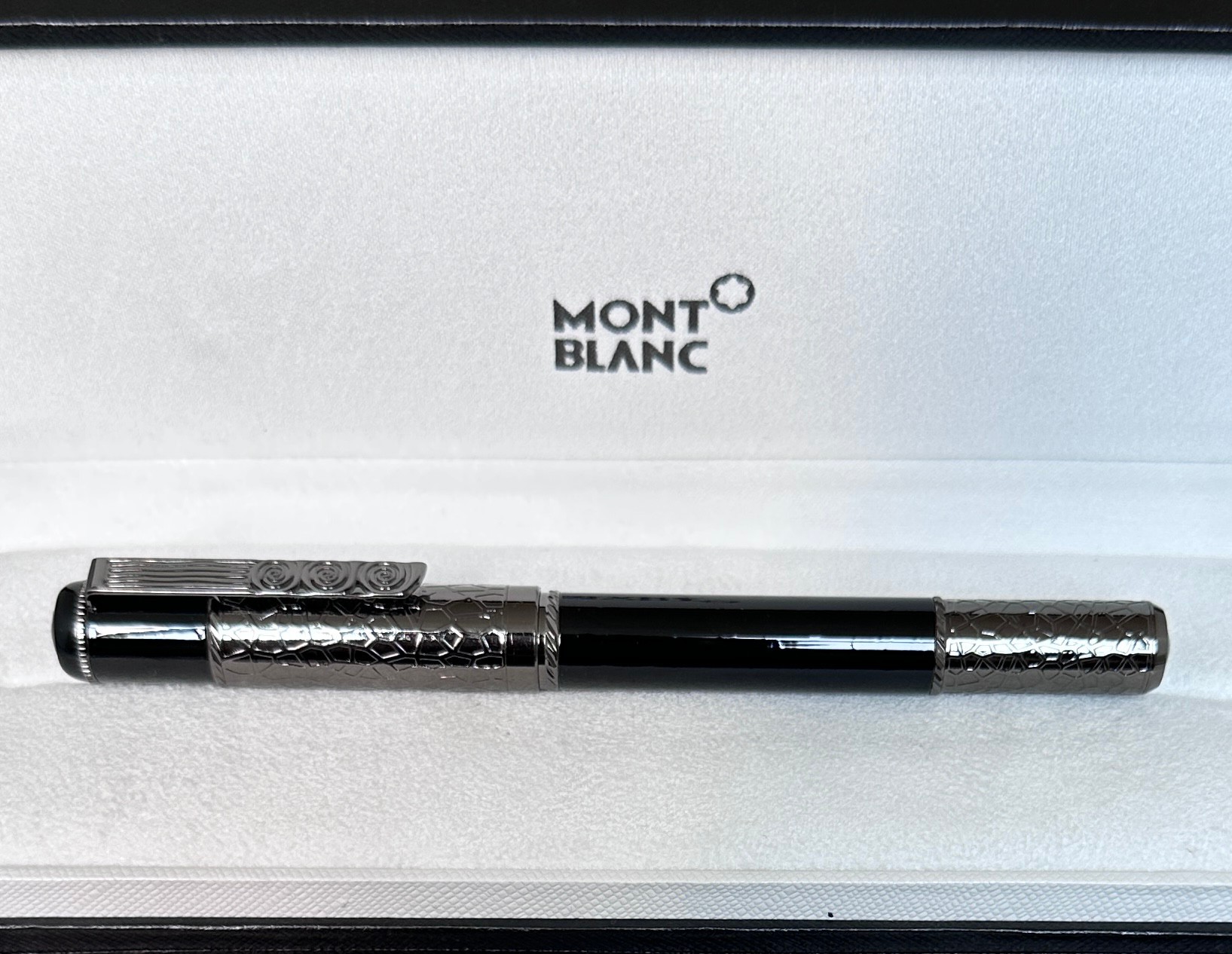 “Mont Blanc Signature Pen: Unique Design, Luxury Quality, Special Price Offer” - 图片 8