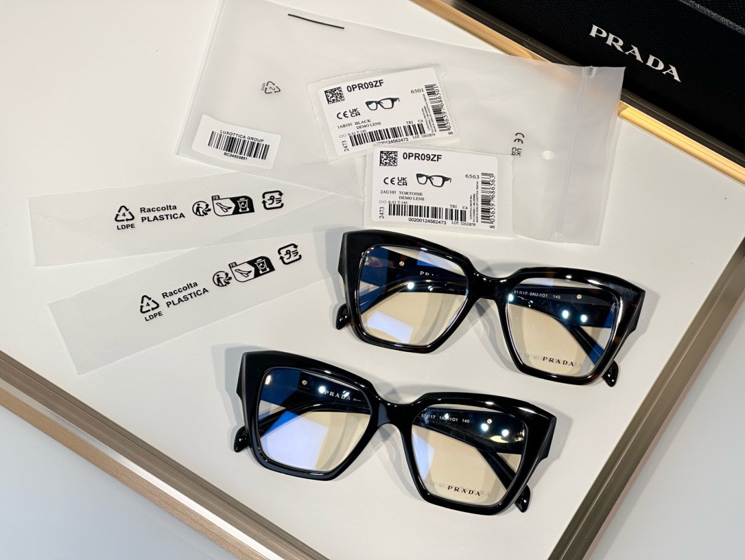 Prada Sunglasses VPR