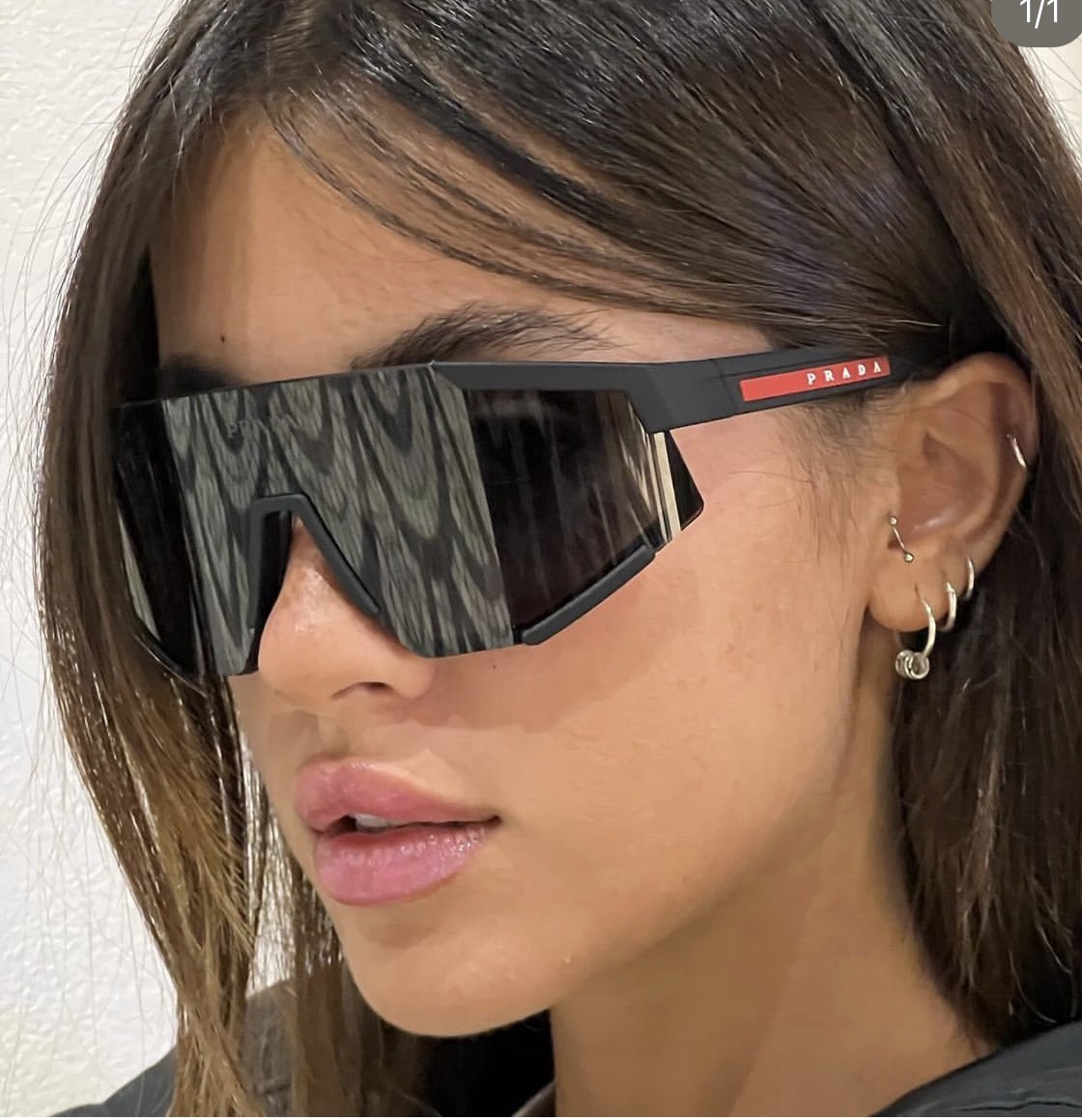Prada Sunglasses SPS