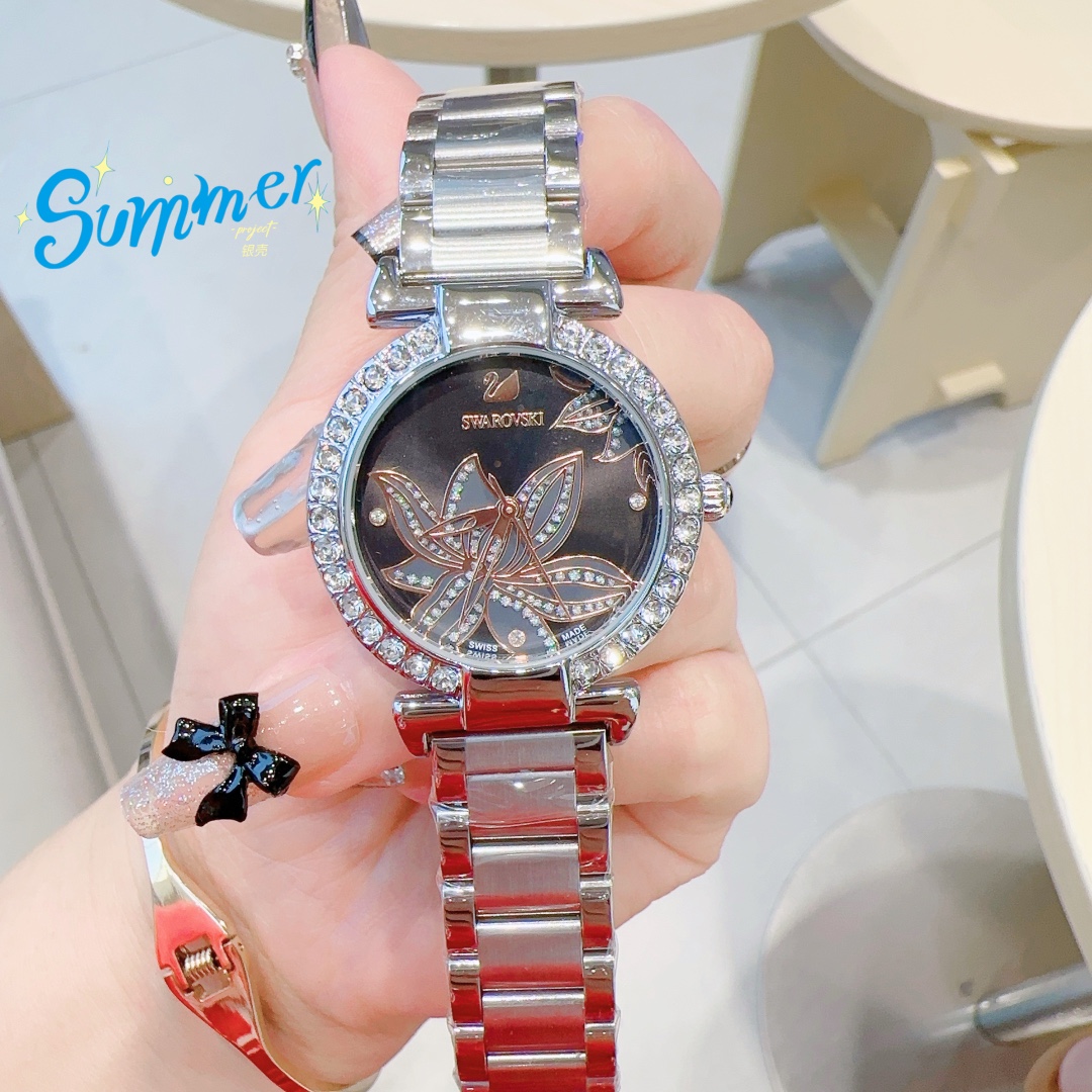Exquisite SWAROVSKI Crystal-Drilled Sandglass Mirror Watch Listing. - 图片 1