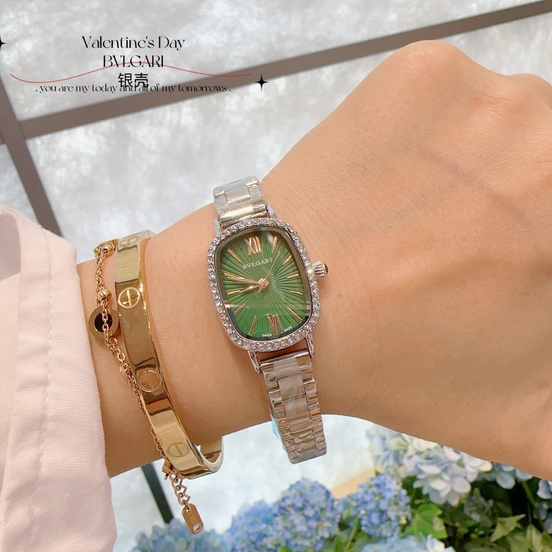 Bvlgari Bvlgari Mini Quartz Watch with Steel Band and Diamond Bezel 9 i1727283790 1531 2