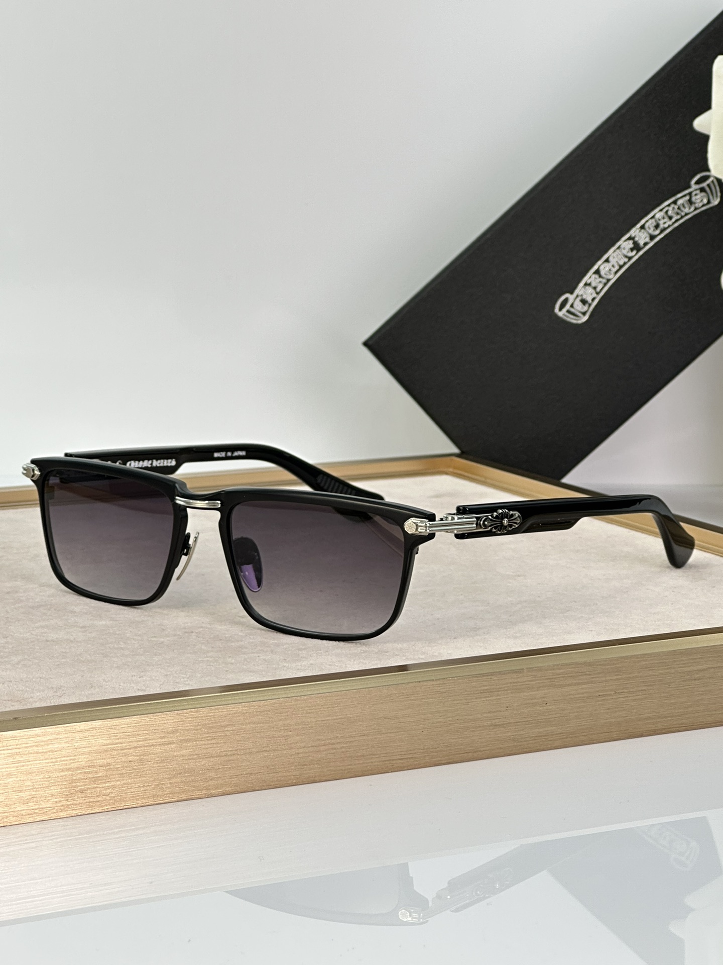 Chrome Hearts Sunglasses Brown Frames for Men and Women, UV Protection 7 i1711274322 2003 0