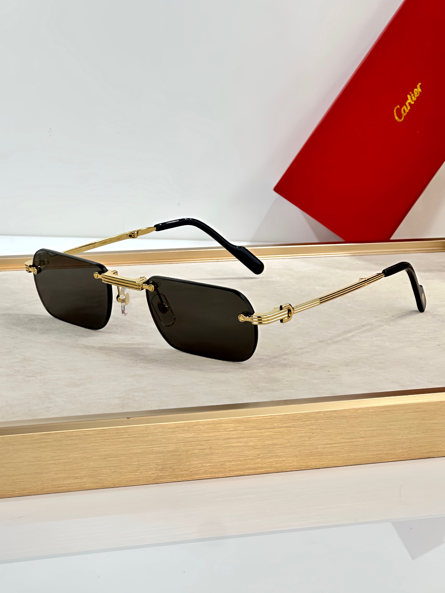 excelente plegable sin montura❗️ 18K dorado brillante❗️ detalles perfectos❗️ estándar para personas exitosas CT0499S