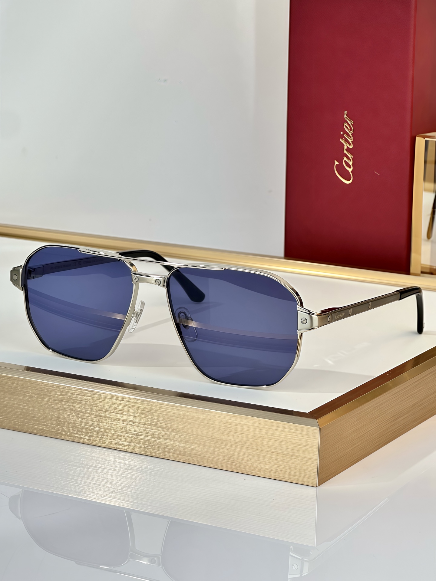 Santos de Cartier CT0424S Aviator Sunglasses - Silver Frame, Gray Lenses 4 i1750827512091 6040 0 2