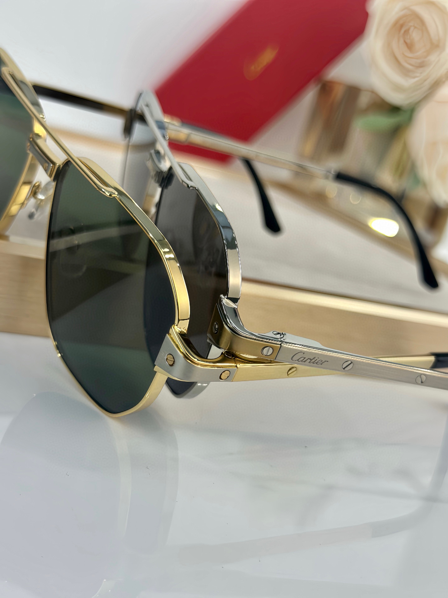 Santos de Cartier CT0424S Aviator Sunglasses - Silver Frame, Gray Lenses 8 i1750827512597 7350 0 6