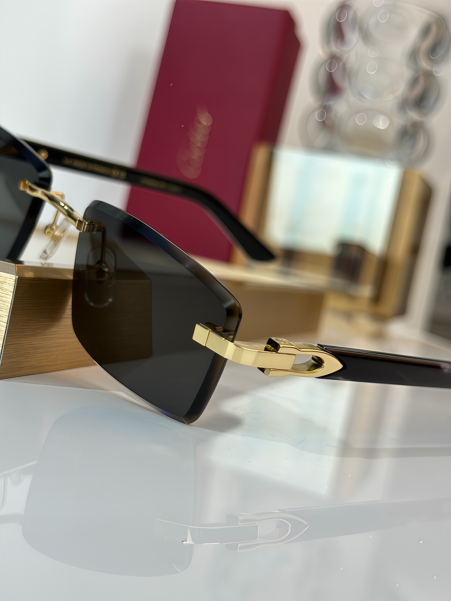 Cartier Signature c De Cartier