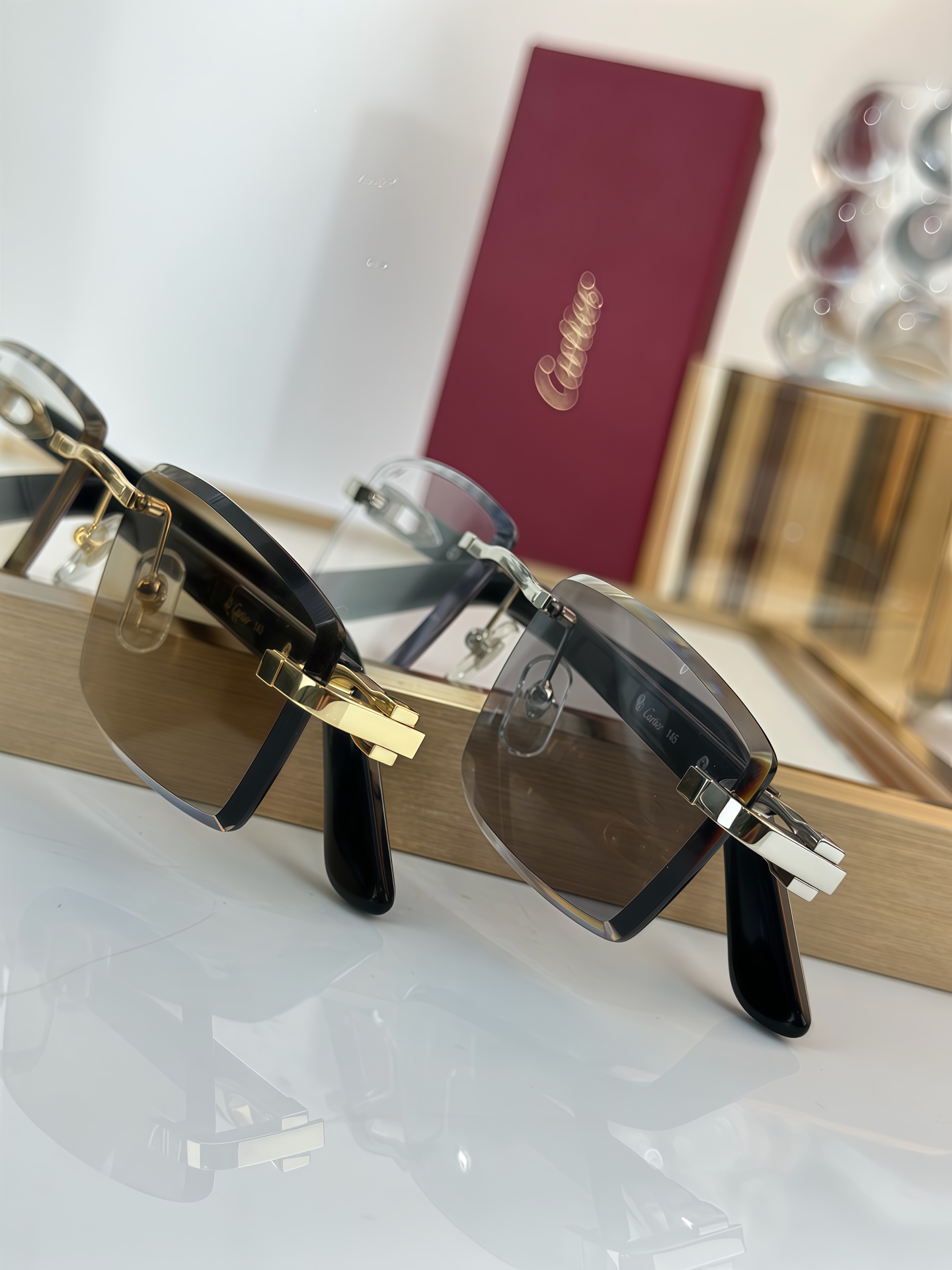 Cartier Signature c De Cartier
