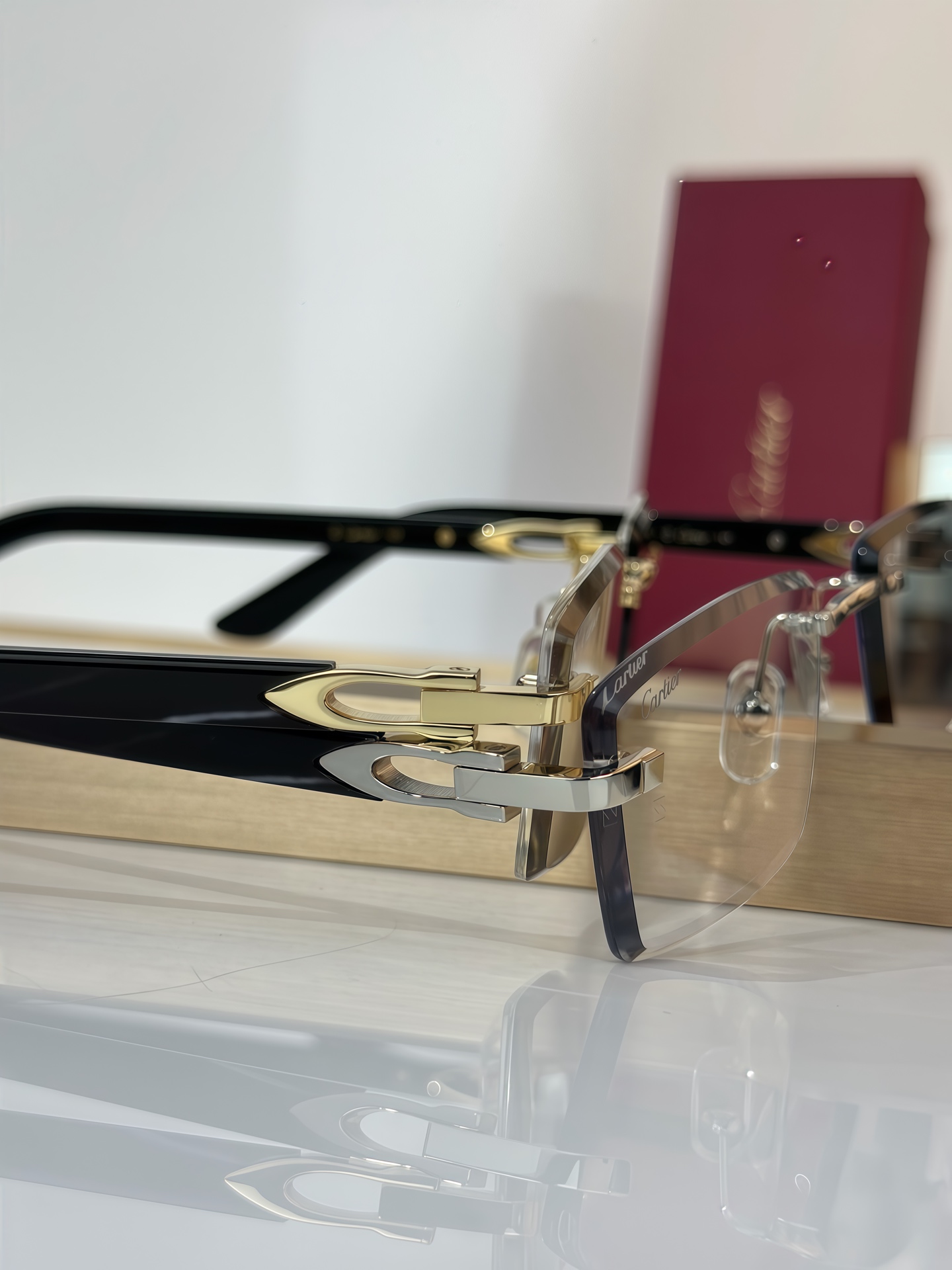 Cartier Signature c De Cartier
